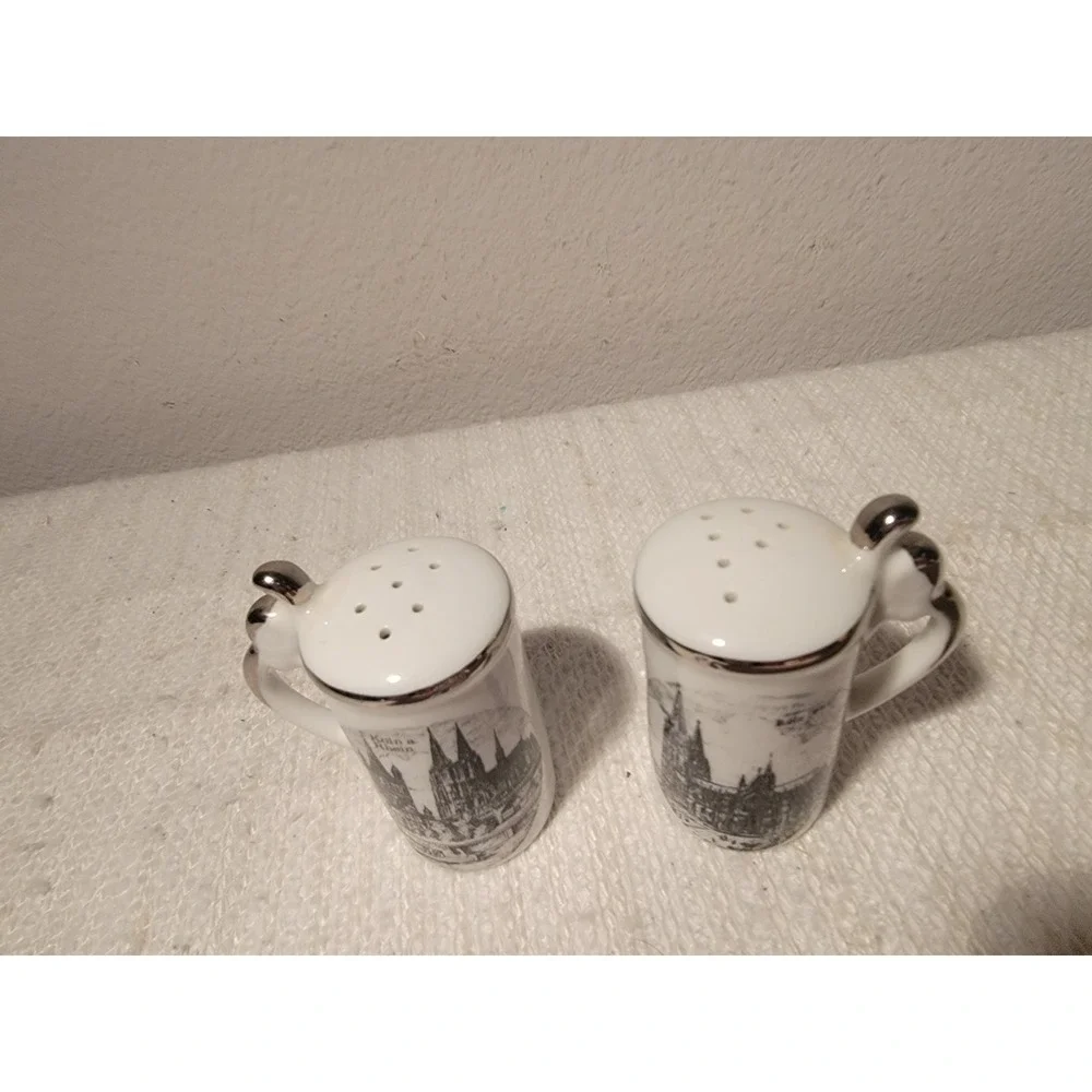 Vintage German Koln Koln A. Rhein Souvenir Stein Shaped Salt Pepper Shakers 2 In
